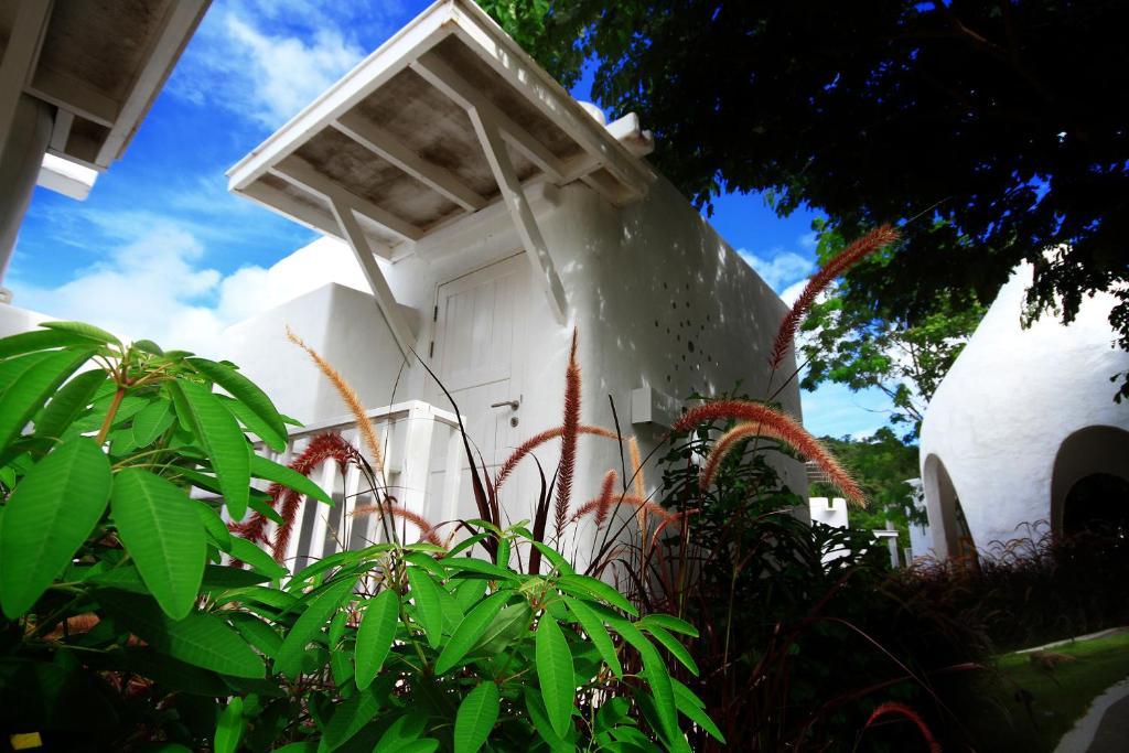 Aristo Chic Resort & Farm Suan Phueng Luaran gambar